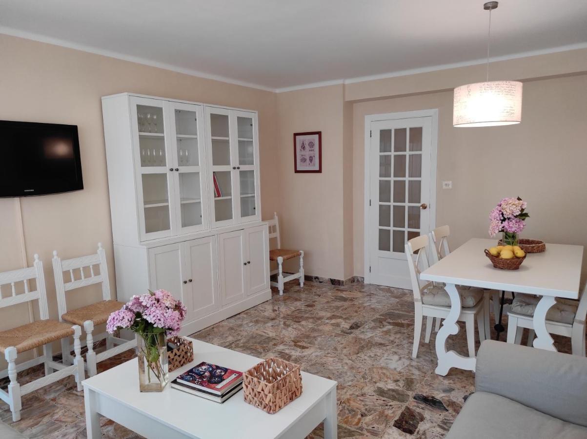 Precioso Piso En Playa America Con Jardin Privado. Nigran Luaran gambar